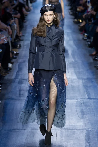 Look 31